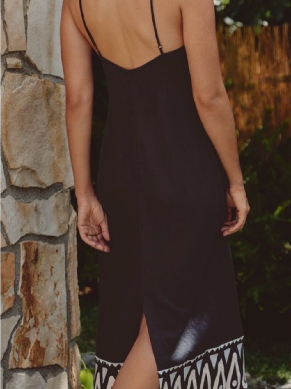 Farm Rio Cutwork Maxi Dress Black & Red Tribal Print Coconut Grove 🌴🥥Medium - Picture 2 of 6